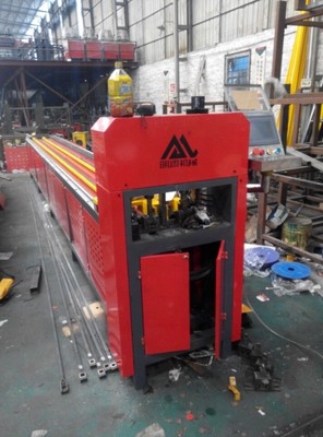 探索二手沖孔機市場 聚焦佛山，掌握五金制造的關鍵設備